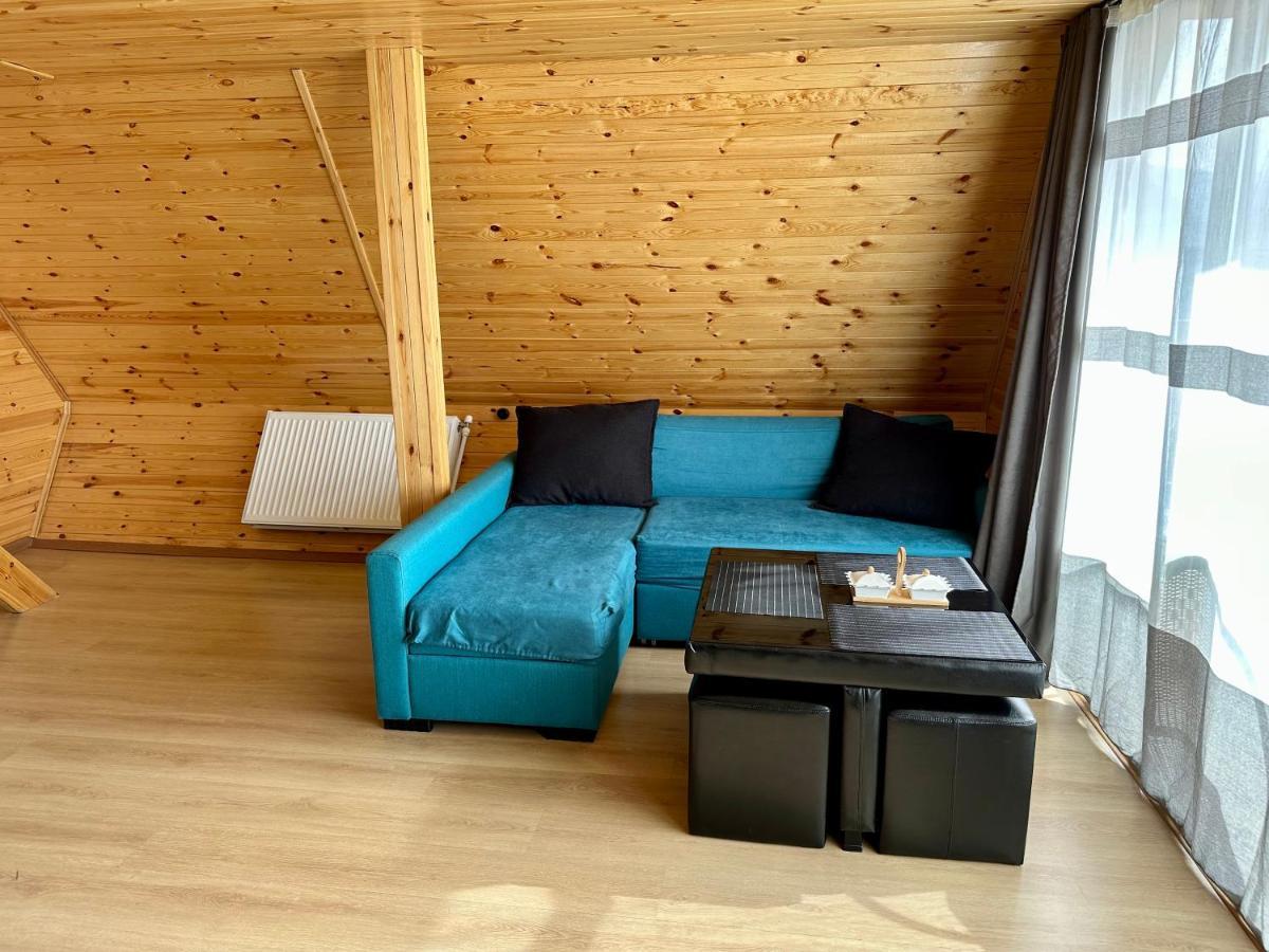 T&T Cottage Kazbegi Extérieur photo